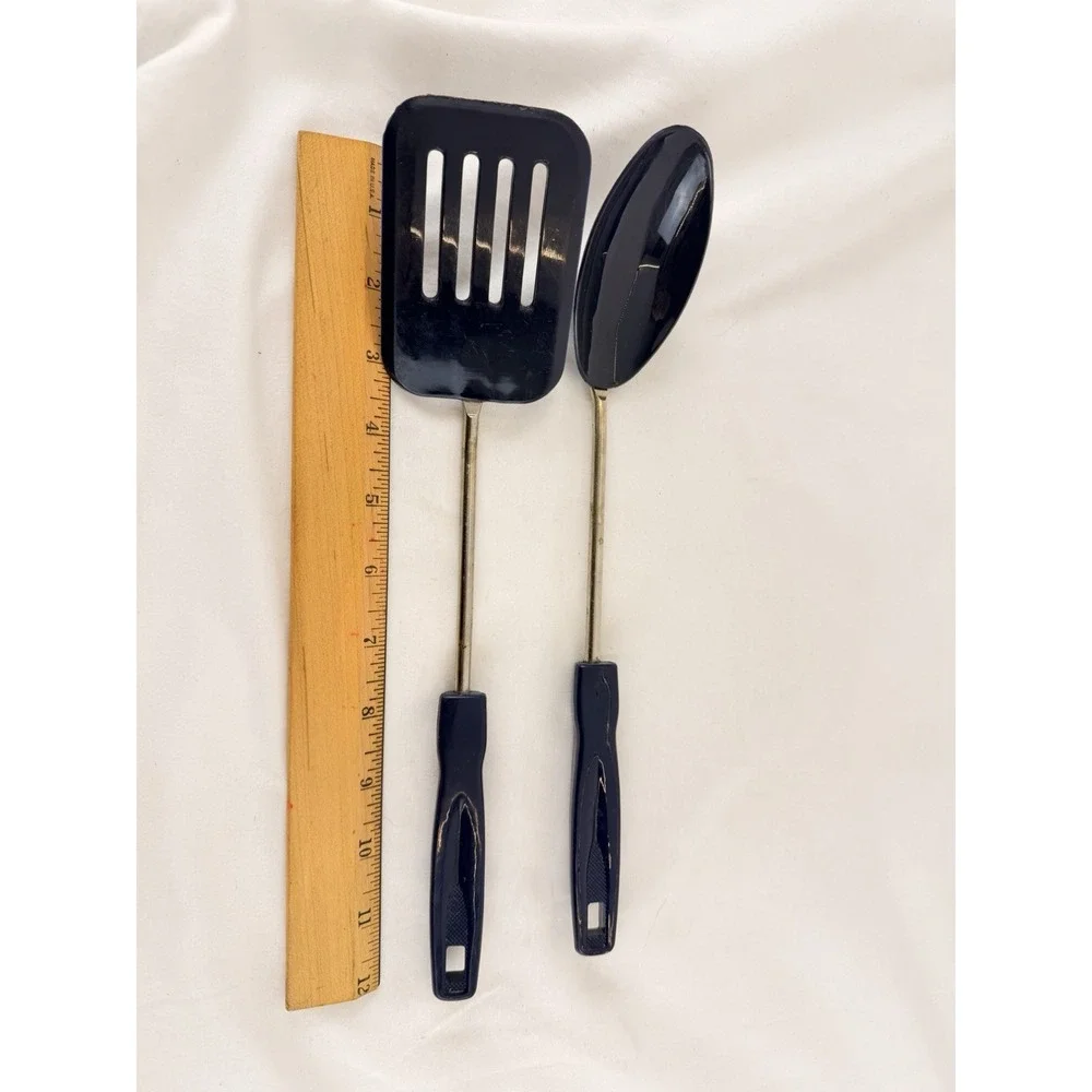 The Unbranded Brand vintage nylon